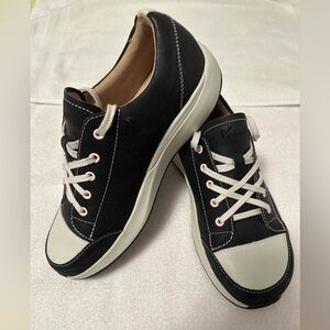 Xelero Heidi Black Ice